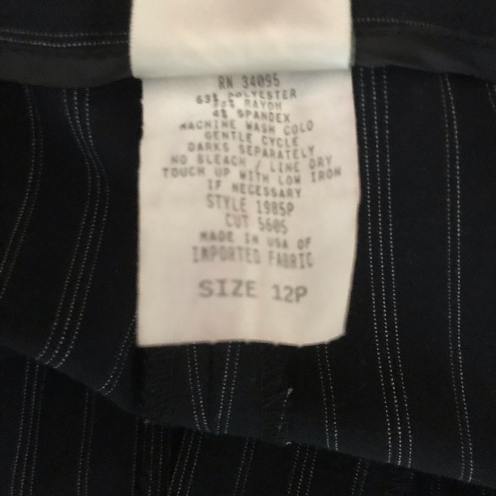 Norm Thompson Pinstriped Pants 12 Petite Beautiful - Picture 10 of 14